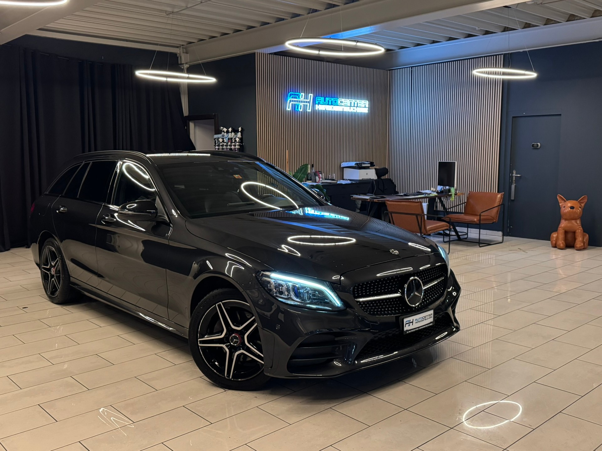 MERCEDES-BENZ C 220 d Swiss Star AMG Line 4M 9G-Tronic-image-0