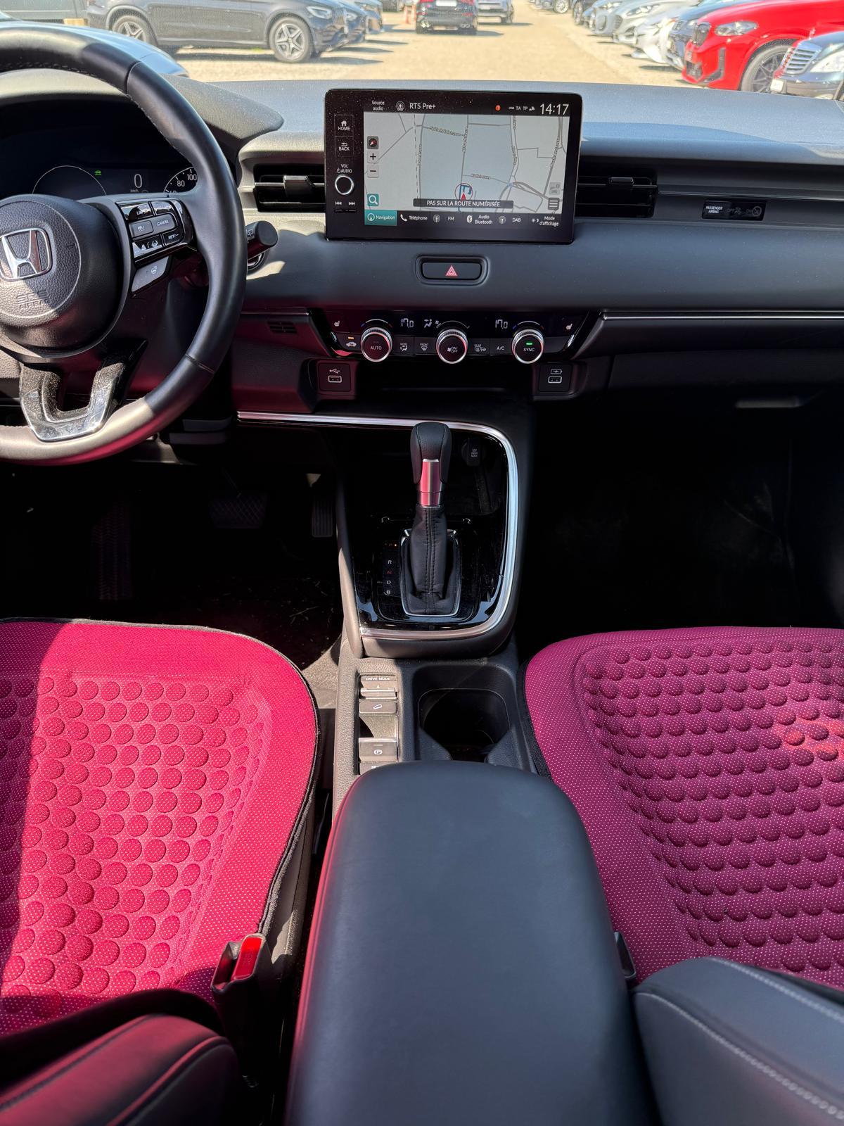 HONDA HR-V 1.5 i-MMD Advance-image-17