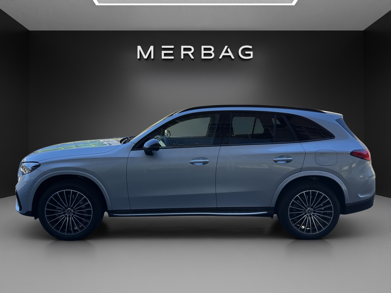MERCEDES-BENZ GLC 300 e 4Matic 9G-Tronic-image-1