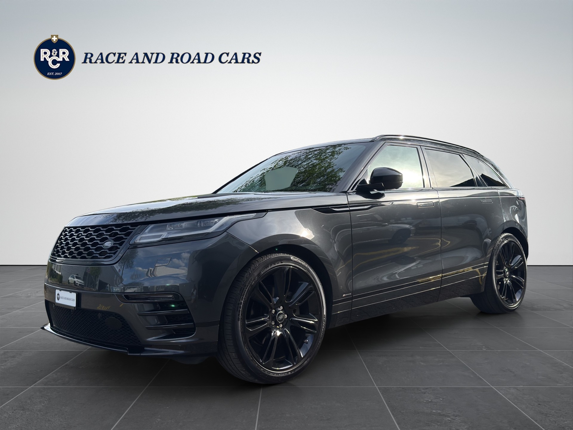 LAND ROVER Range Rover Velar 3.0 D 300 R-Dynamic-image-0