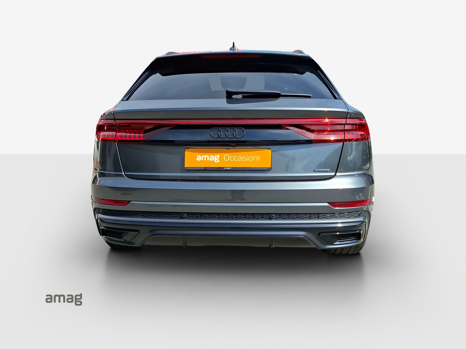 AUDI Q8 55 TFSI quattro tiptronic-image-3