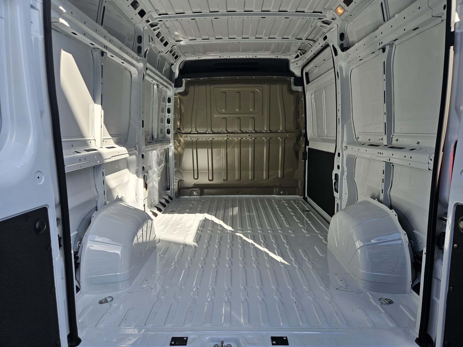 FIAT Ducato 2.2 MJ DL 3.5t L2H2-image-13