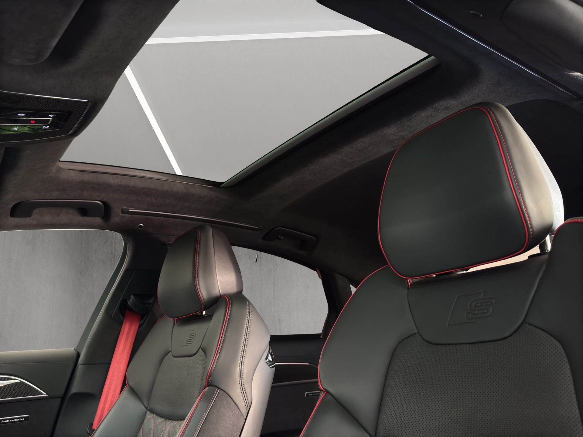 AUDI S8 TFSI quattro tiptronic "Pano-Standheiz.-AHK-Head Up-Digital Matrix"-image-7