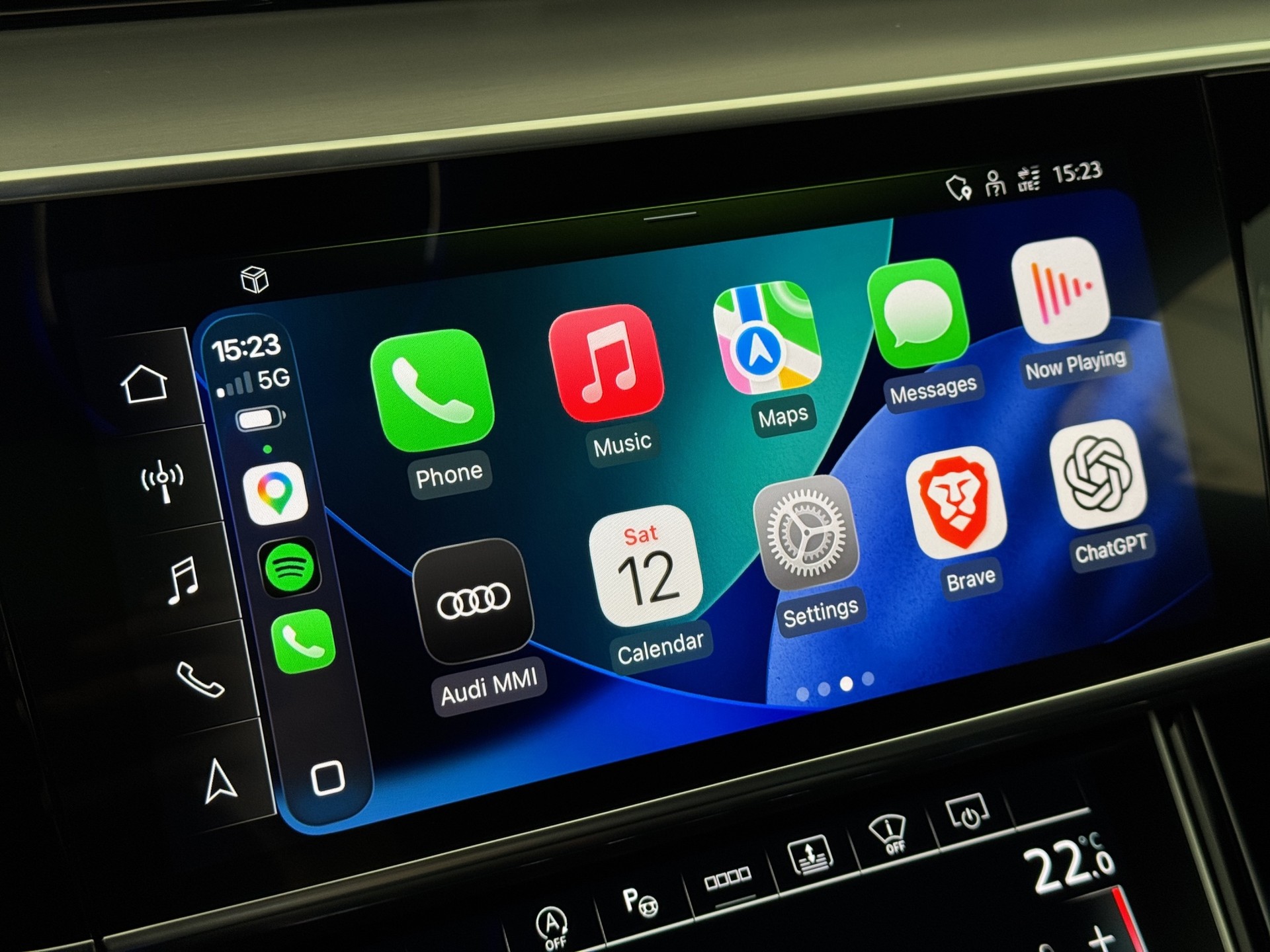 AUDI S8 TFSI quattro tiptronic "Pano-Standheiz.-AHK-Head Up-Digital Matrix"-image-20