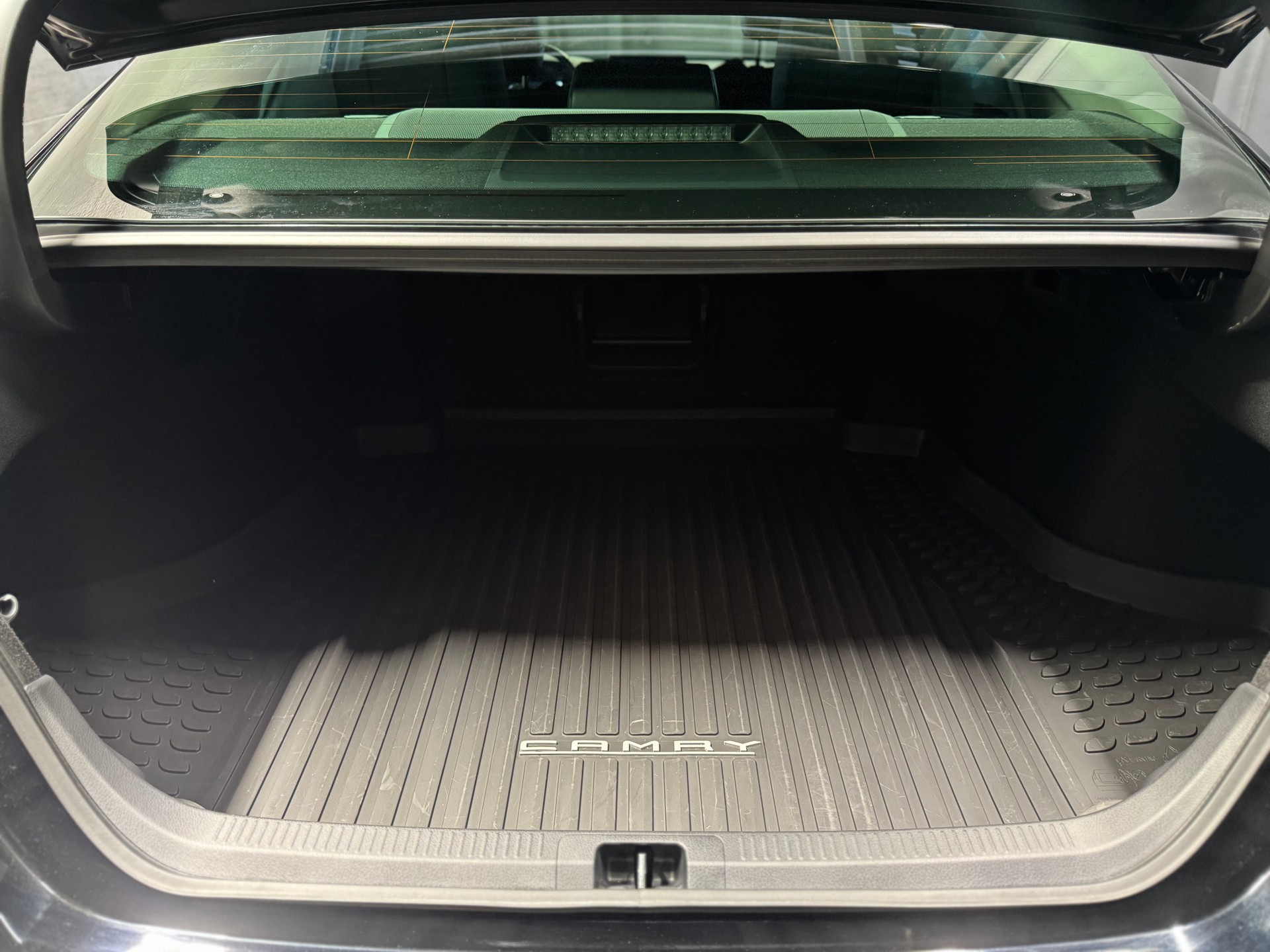 TOYOTA Camry 2.5 HSD e-CVT Premium(4)(M)-image-24