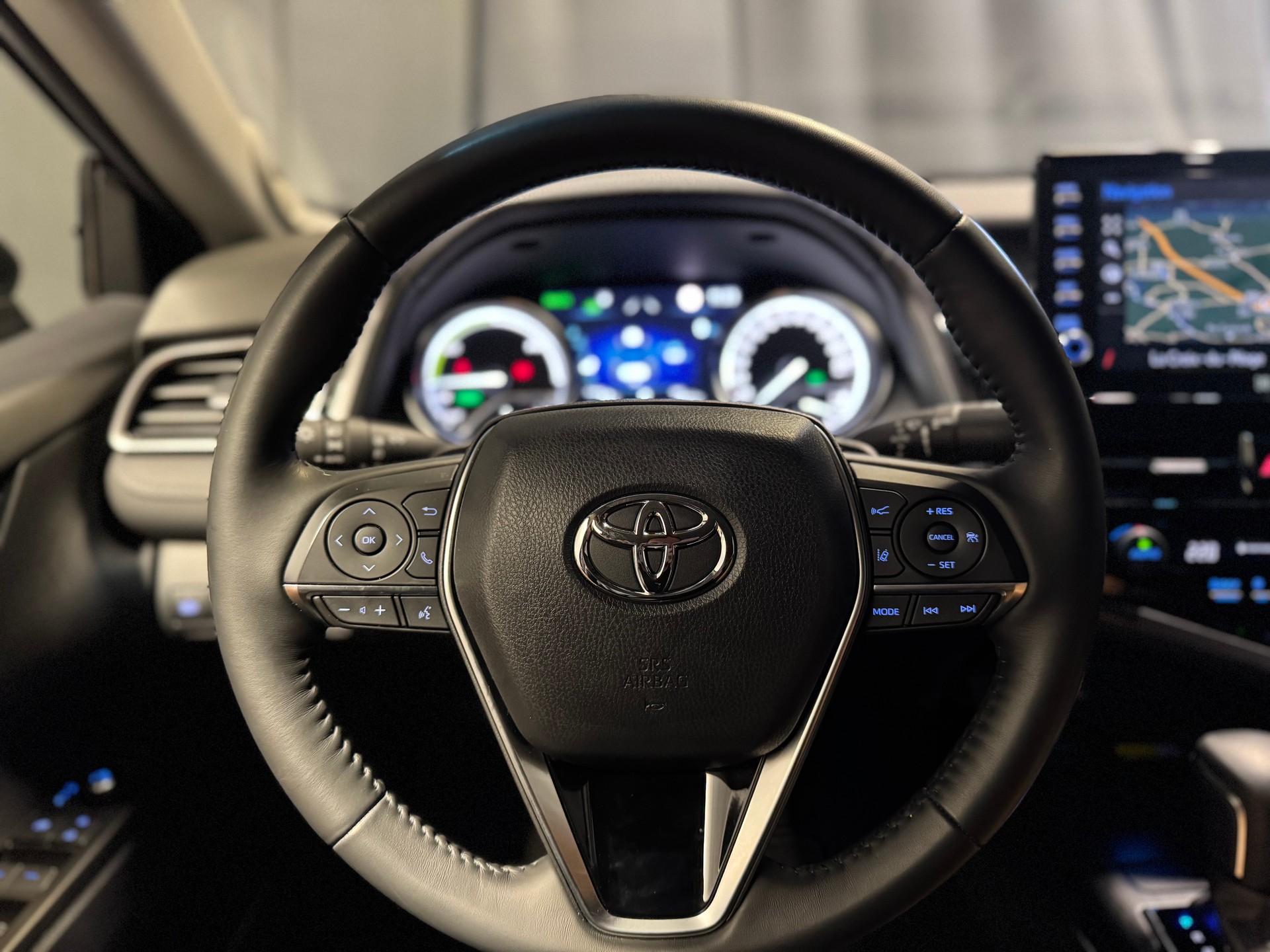 TOYOTA Camry 2.5 HSD e-CVT Premium(4)(M)-image-9