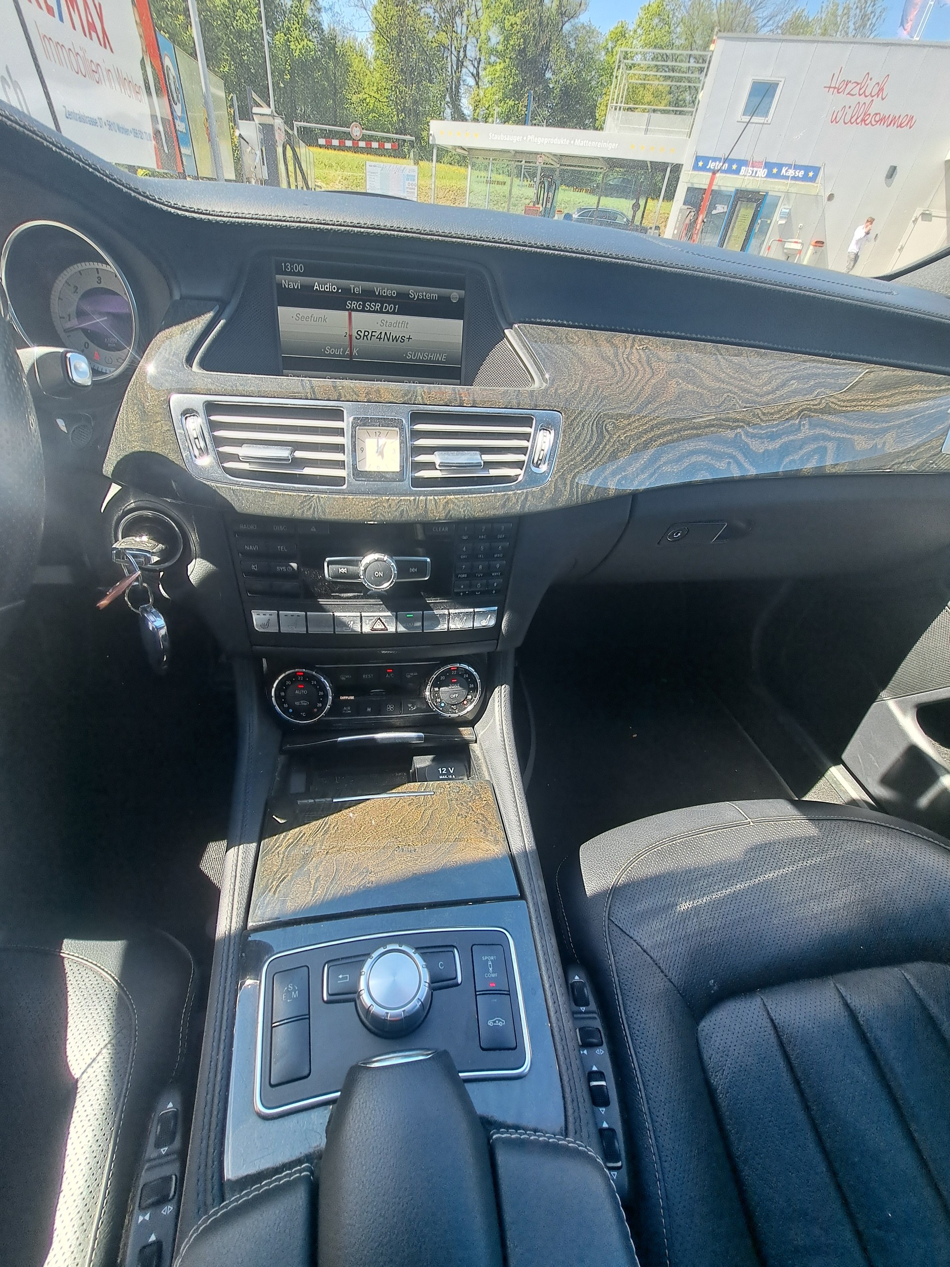 MERCEDES-BENZ CLS SB 350 CDI Executive 4Matic 7G-Tronic-image-11