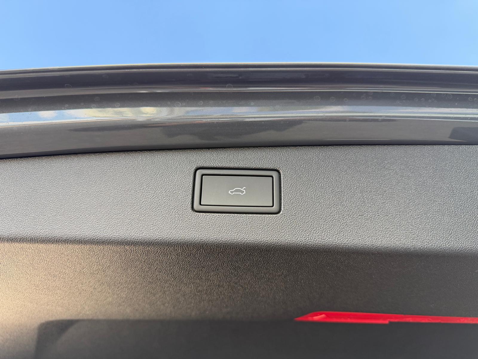 VW Tiguan 2.0 TSI DSG United 4Motion-image-29
