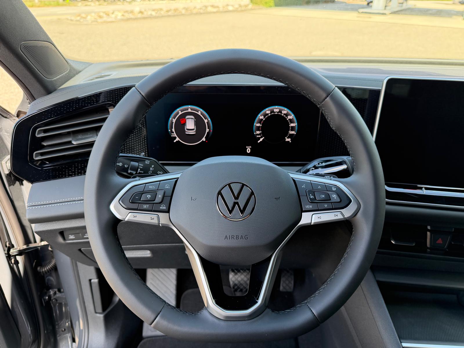 VW Tiguan 2.0 TSI DSG United 4Motion-image-14