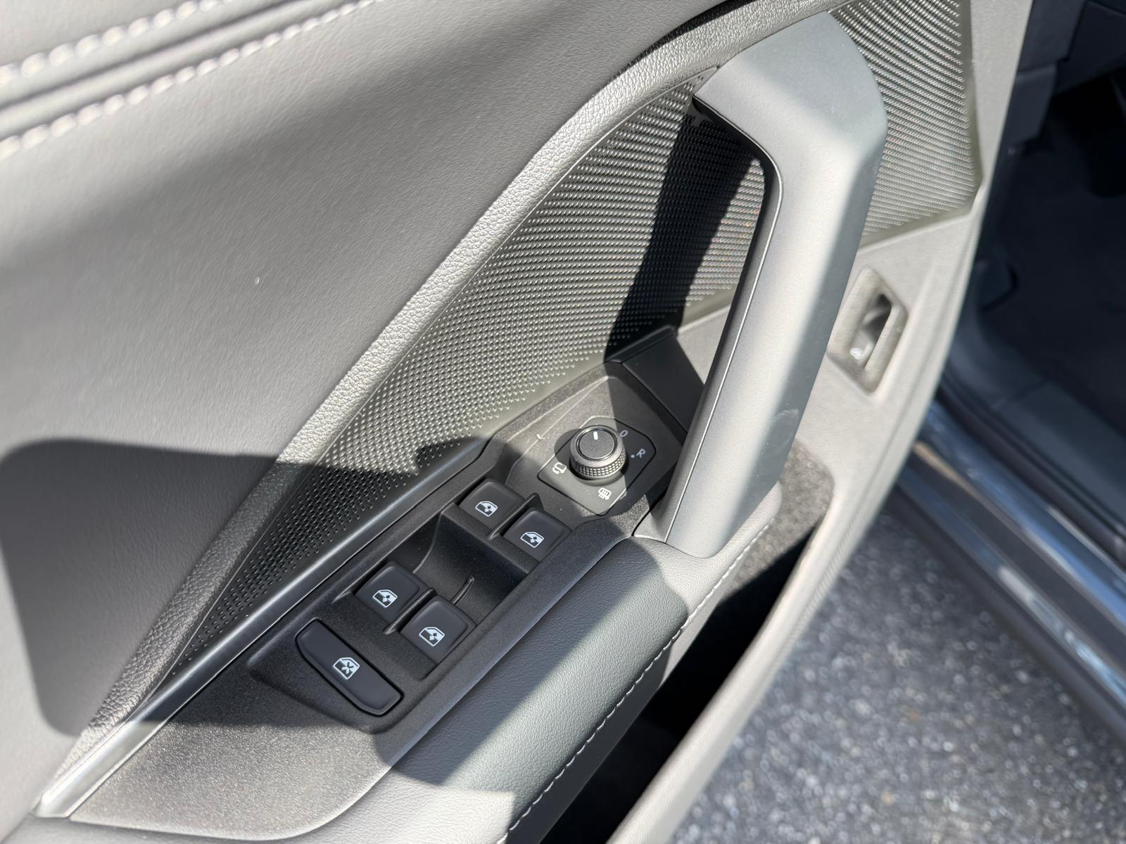 VW Tiguan 2.0 TSI DSG United 4Motion-image-11