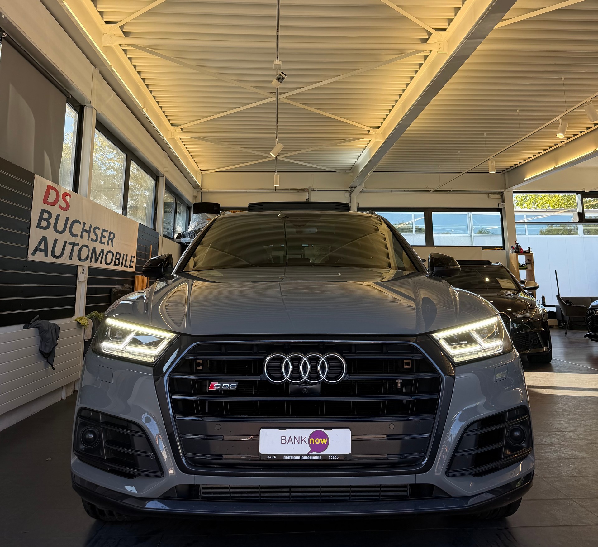 AUDI SQ5 3.0 V6 TFSI quattro T-Tronic-image-2