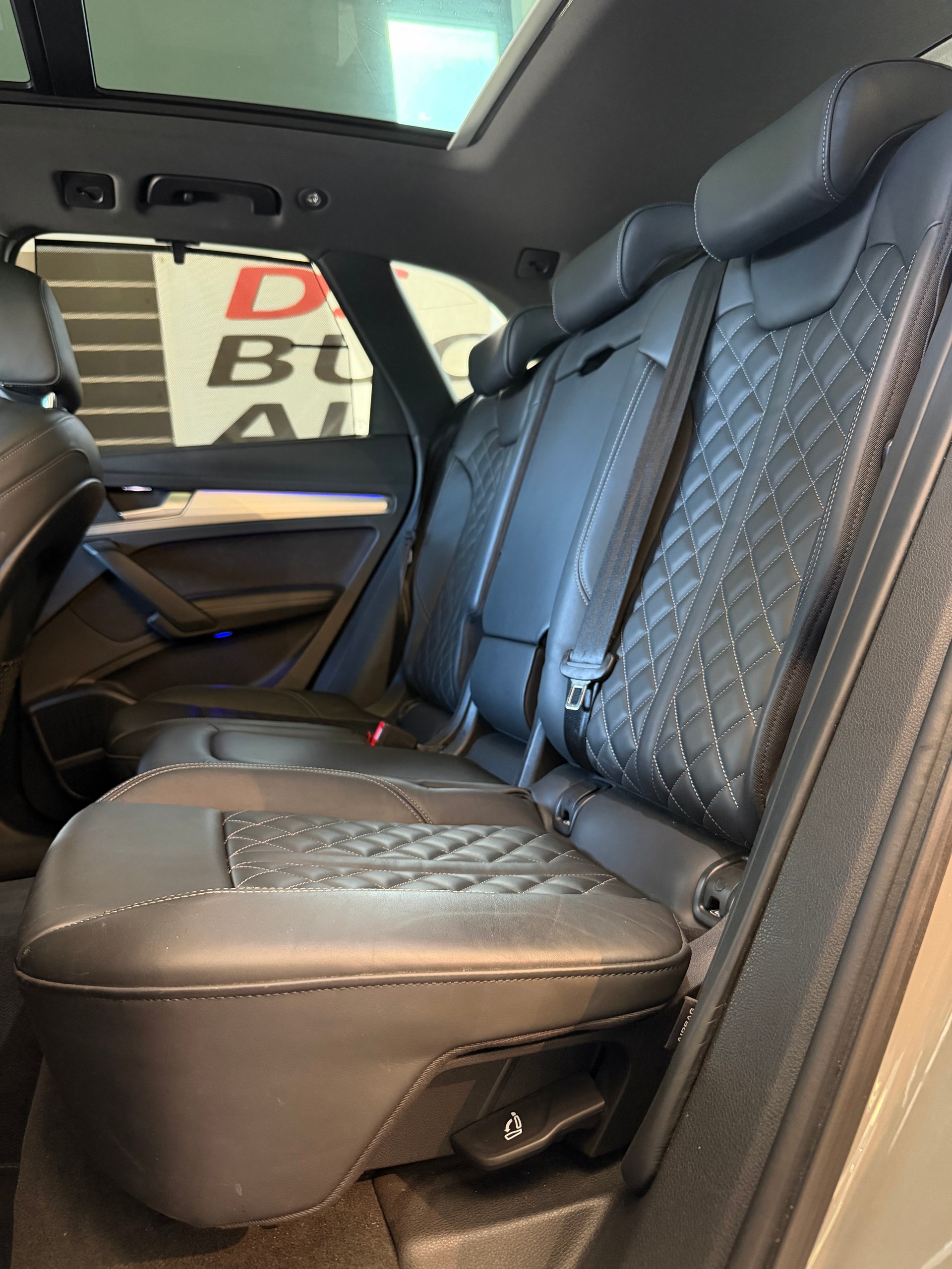AUDI SQ5 3.0 V6 TFSI quattro T-Tronic-image-7