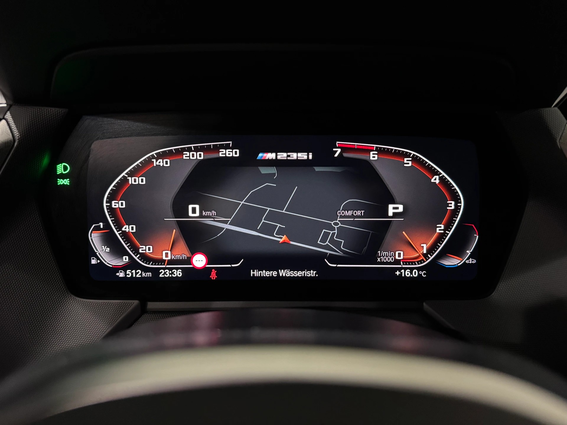 BMW M235i Gran Coupé xDrive Steptronic-image-14