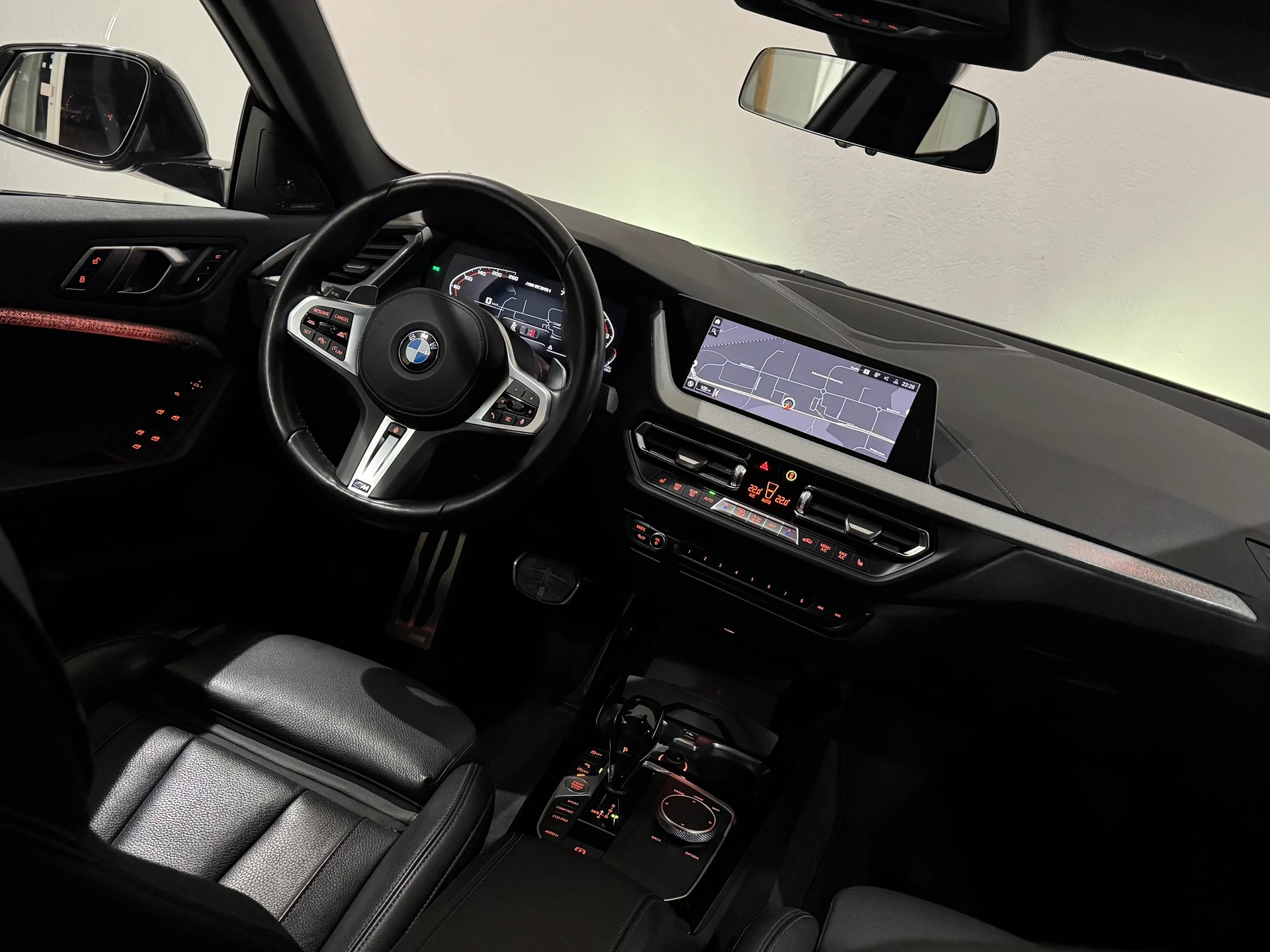 BMW M235i Gran Coupé xDrive Steptronic-image-19