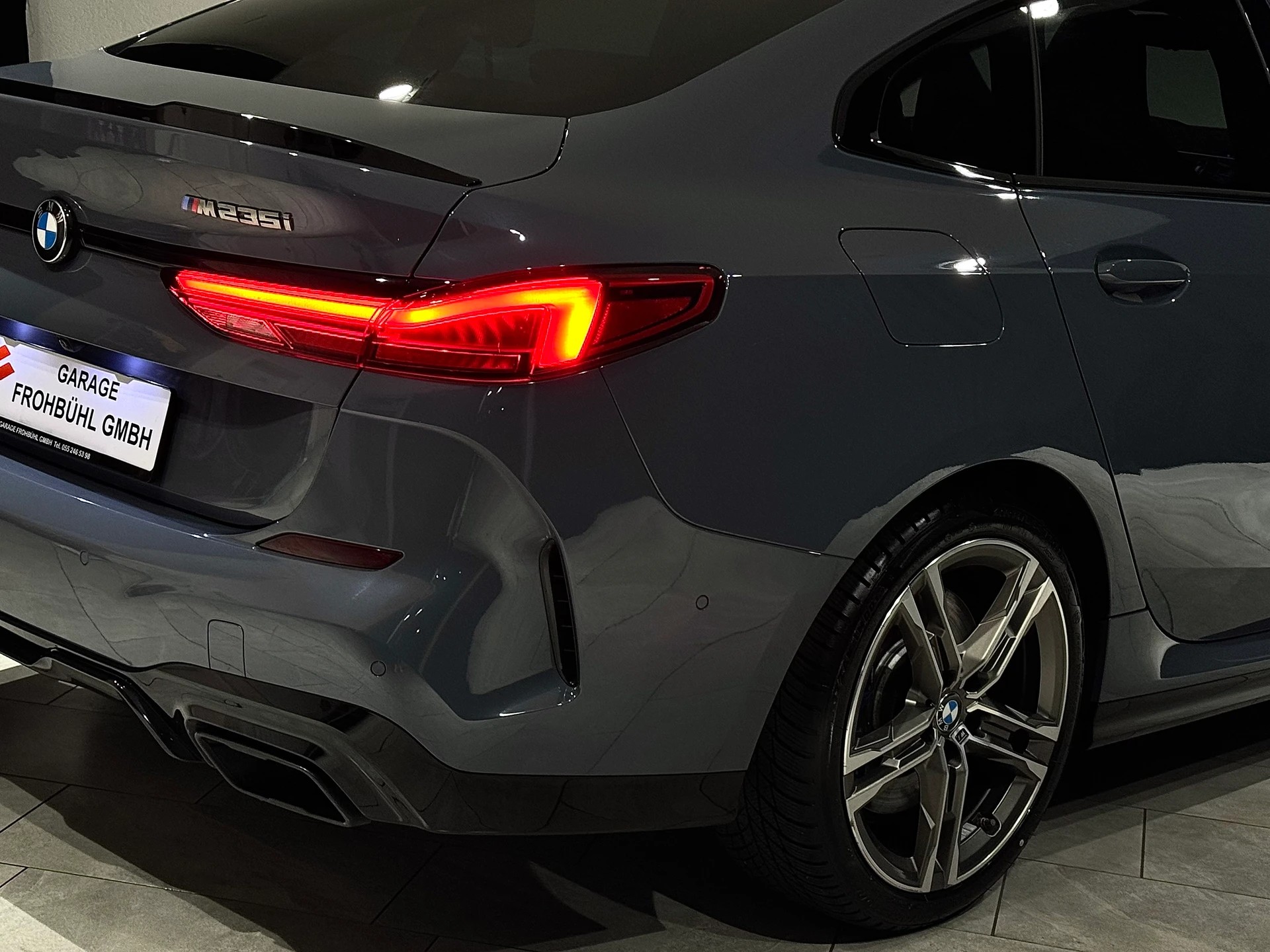 BMW M235i Gran Coupé xDrive Steptronic-image-12