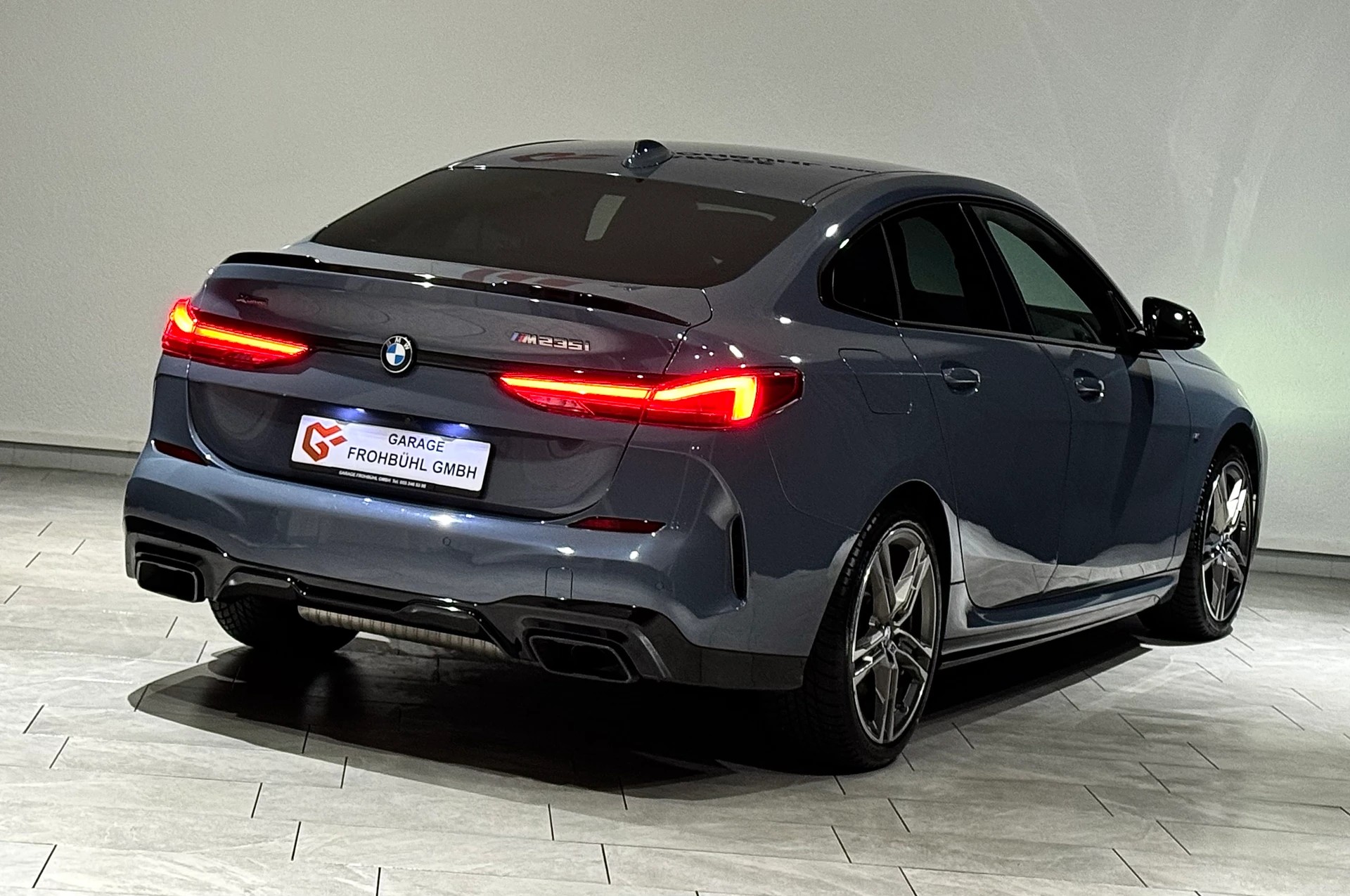 BMW M235i Gran Coupé xDrive Steptronic-image-3