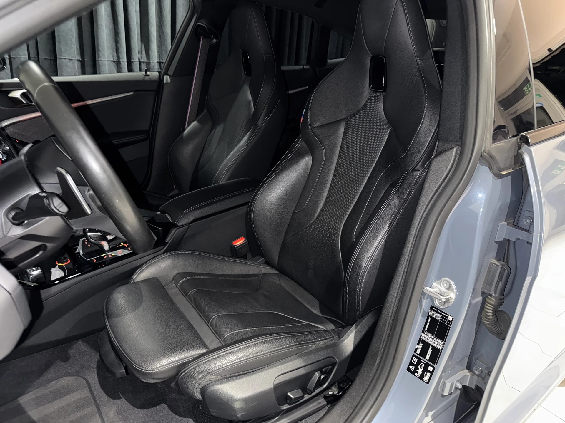 BMW M235i Gran Coupé xDrive Steptronic-image-21