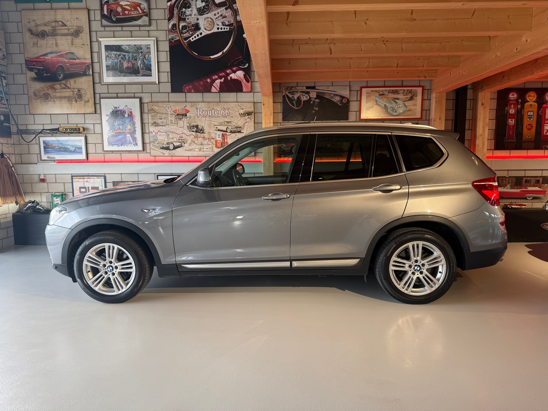 BMW X3 xDrive 20d 4x4 xLine mit meeega Ausstattung Automat-Steptronic-image-0