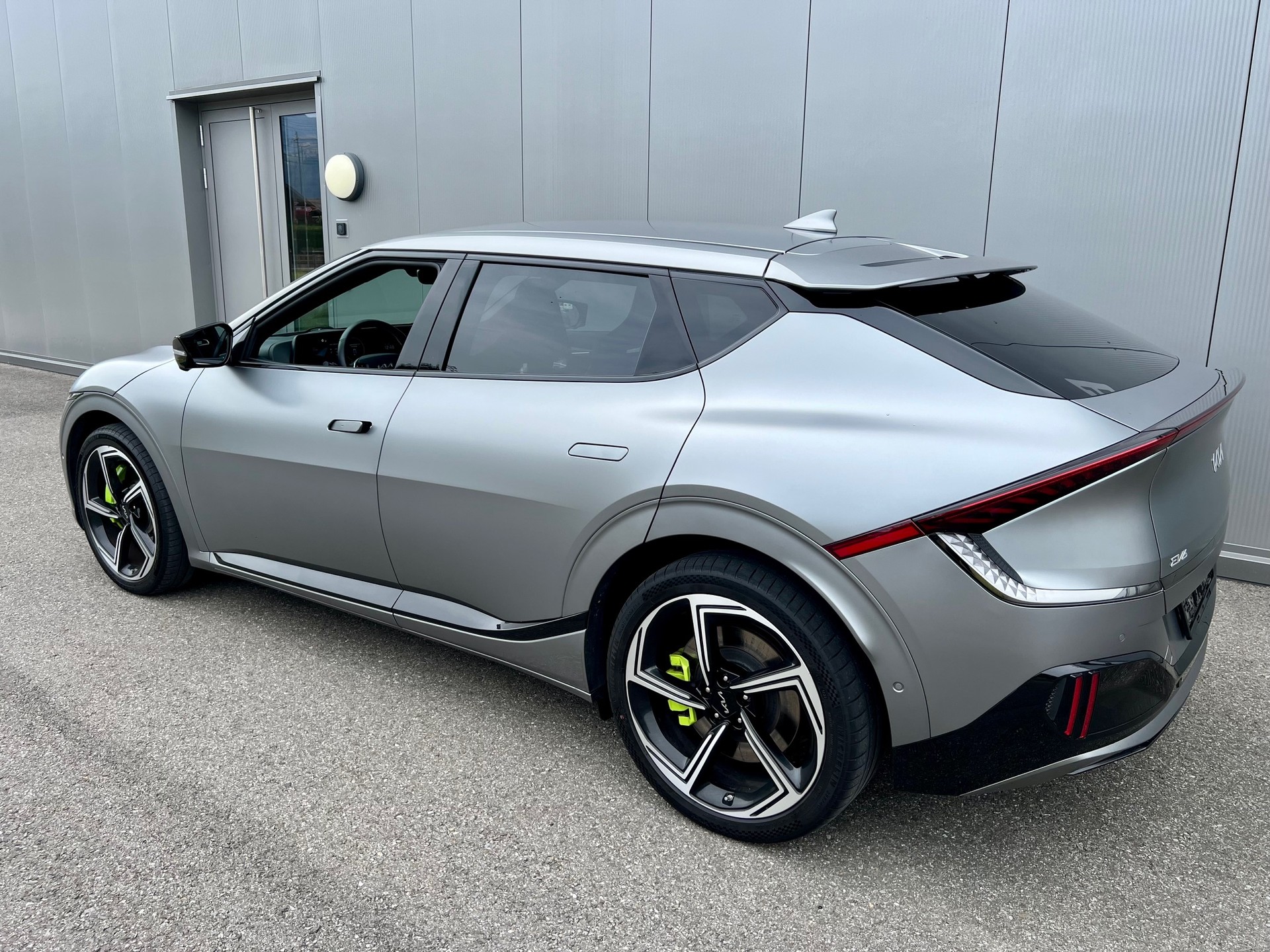 KIA EV6 77.4 kWh GT 4x4-image-5