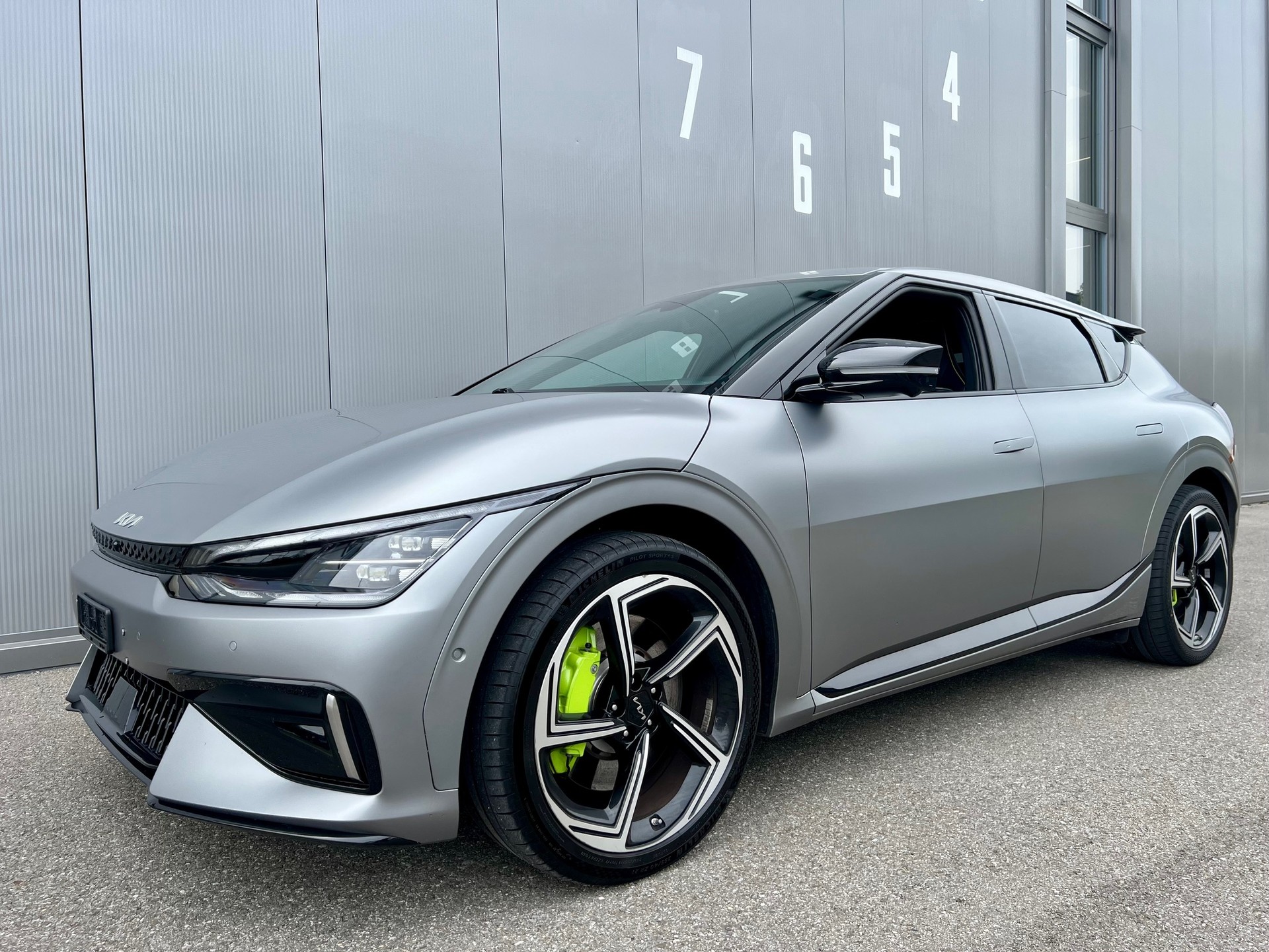 KIA EV6 77.4 kWh GT 4x4-image-3