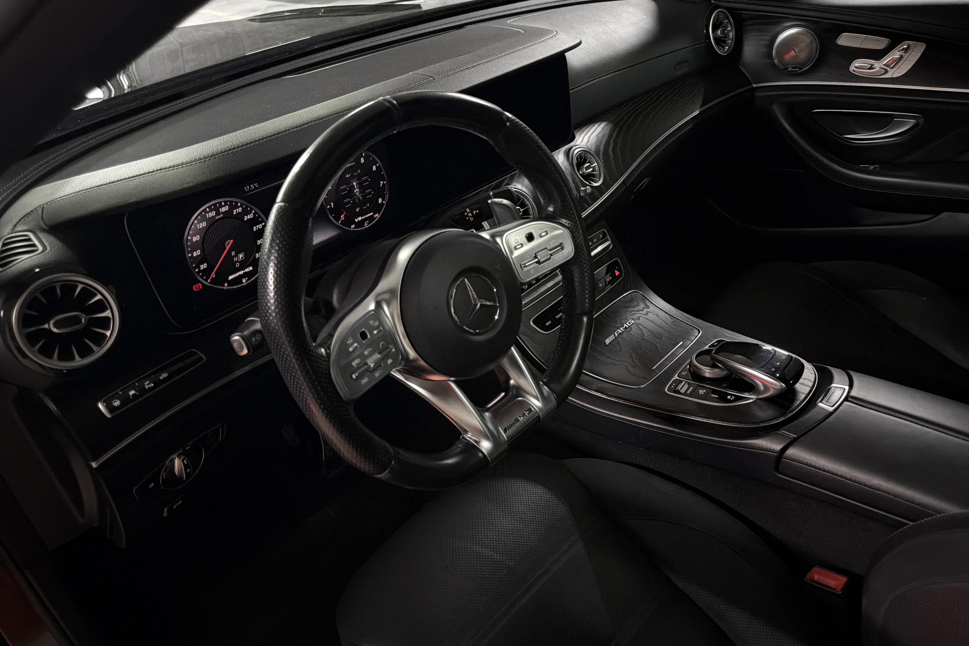 MERCEDES-BENZ E 63 AMG 4Matic+ Speedshift MCT-image-8