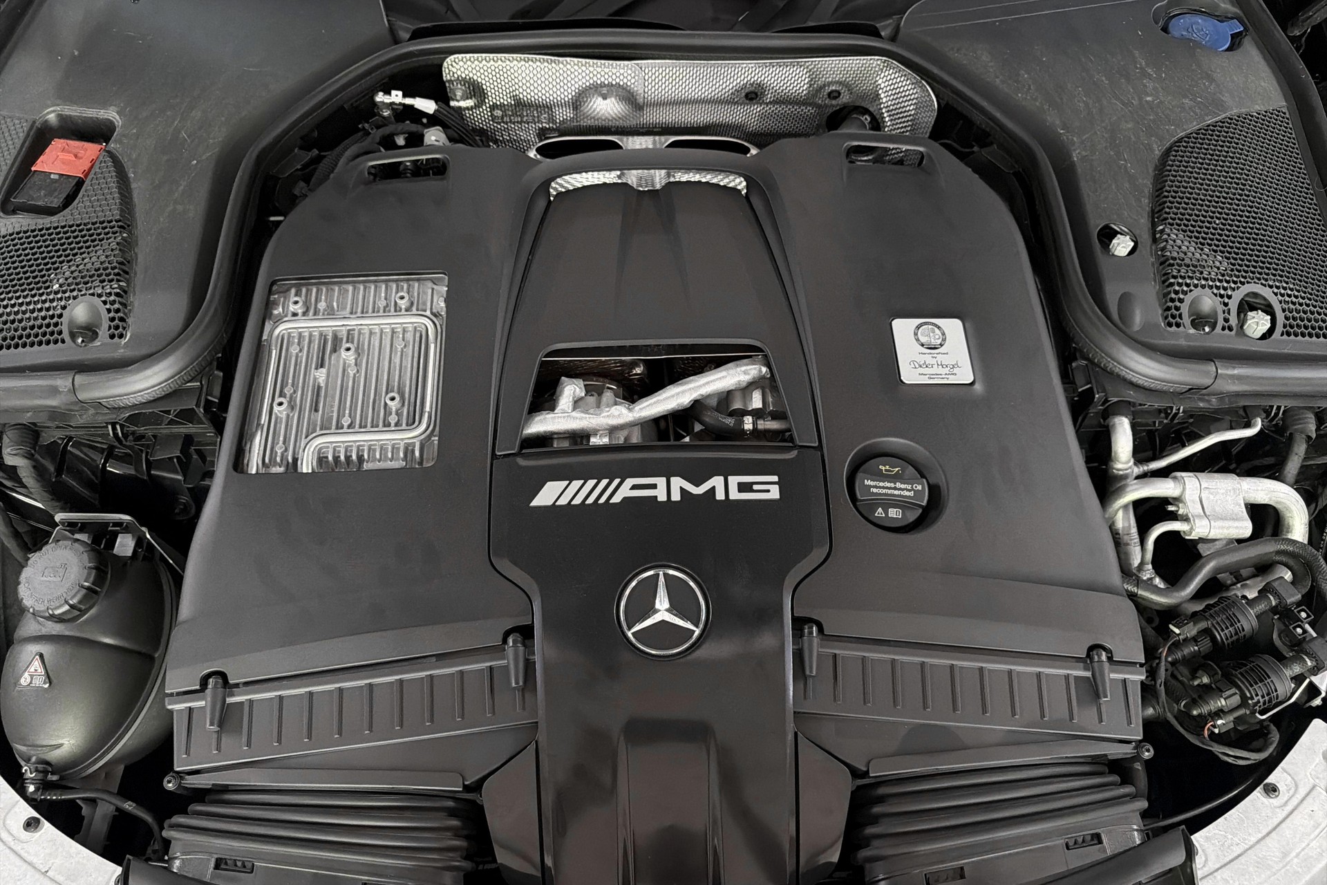 MERCEDES-BENZ E 63 AMG 4Matic+ Speedshift MCT-image-29