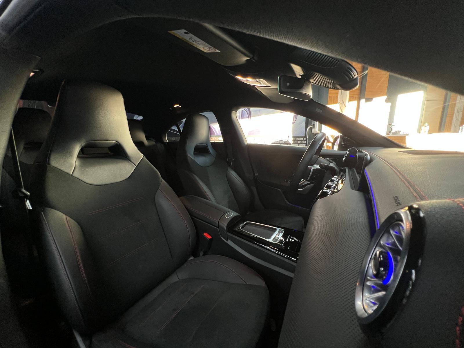 MERCEDES-BENZ CLA 200 ( CLA 45 AMG Bodykit ) Limited All Black Performance 3 Jahre MB Werksgarantie-image-10
