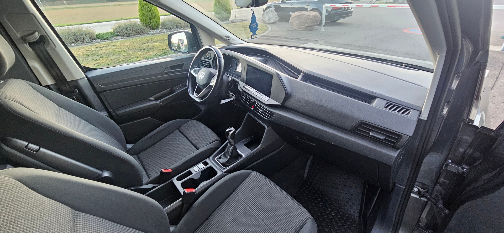 VW Caddy 2.0TDI Maxi 4Motion 122Ps-image-8