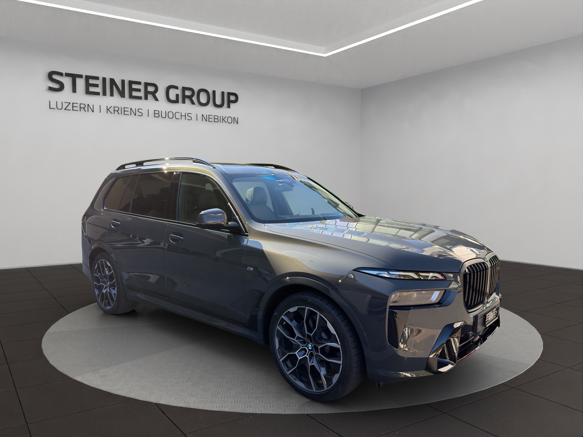 BMW X7 xDrive 48V 40d M Sport Pro Steptronic-showroom-element-2