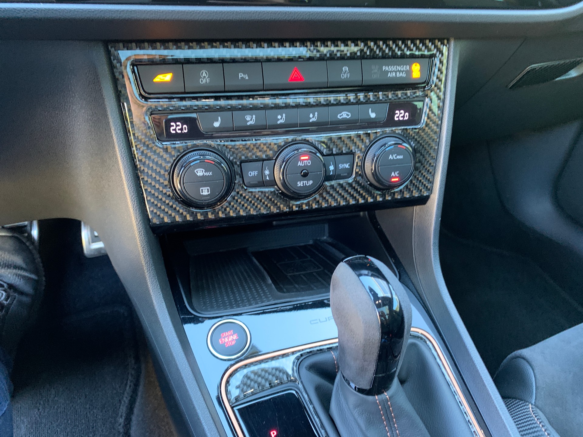 SEAT Leon ST 2.0 TSI Cupra R 300 4 Drive DSG-image-18