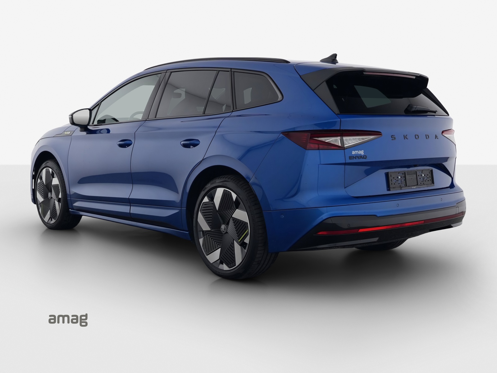 SKODA Enyaq 4x4 RS-image-2