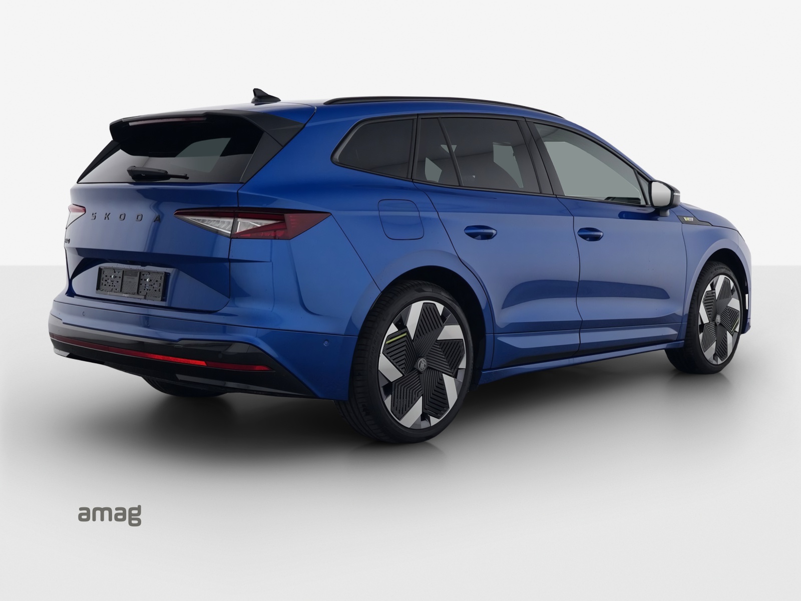 SKODA Enyaq 4x4 RS-image-3