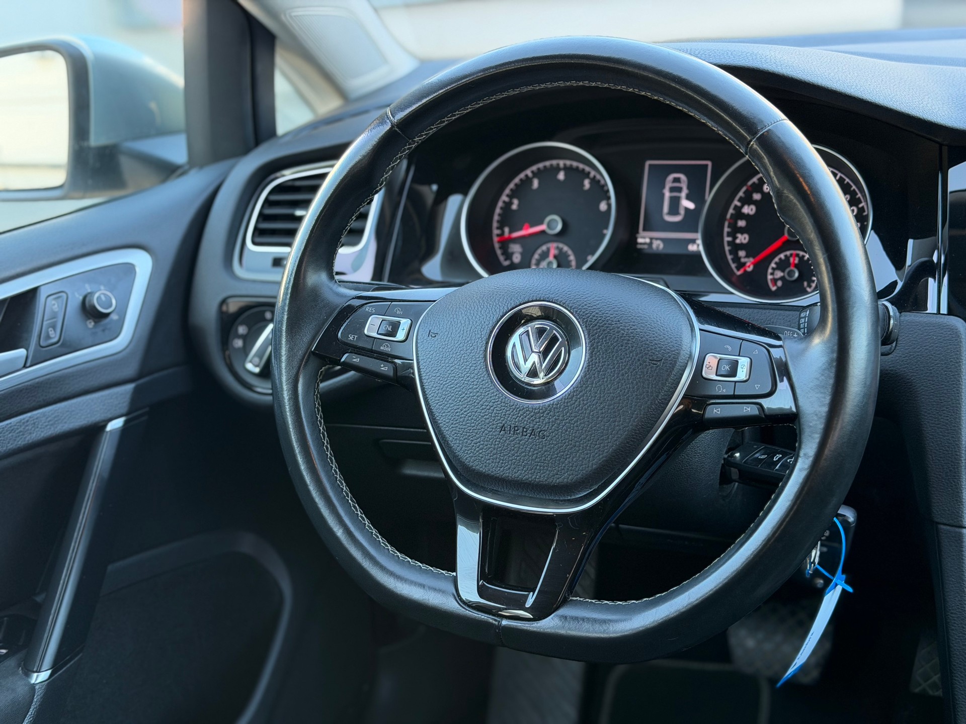 VW Golf 1.4 TSI Cup DSG-image-18
