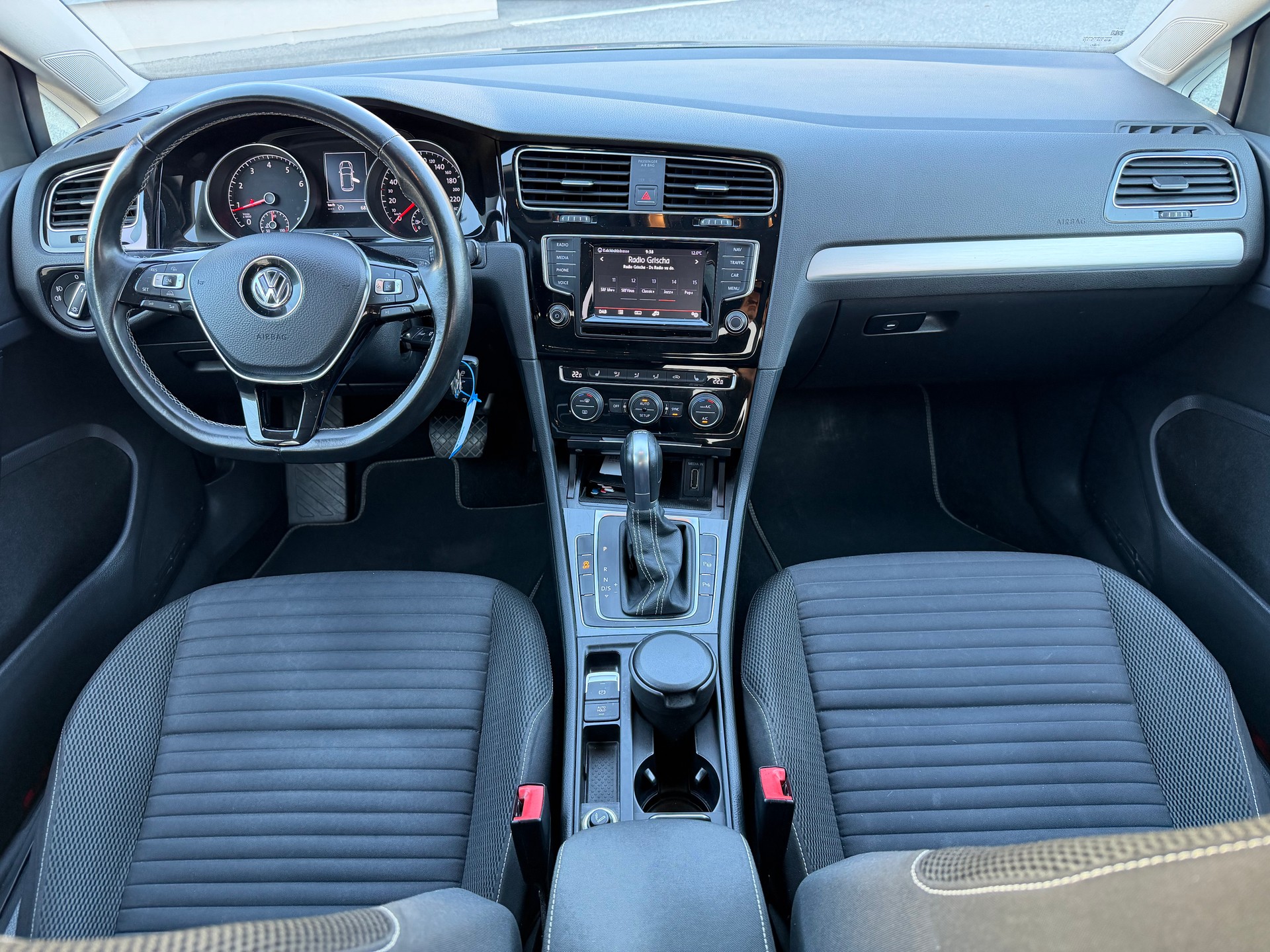VW Golf 1.4 TSI Cup DSG-image-17