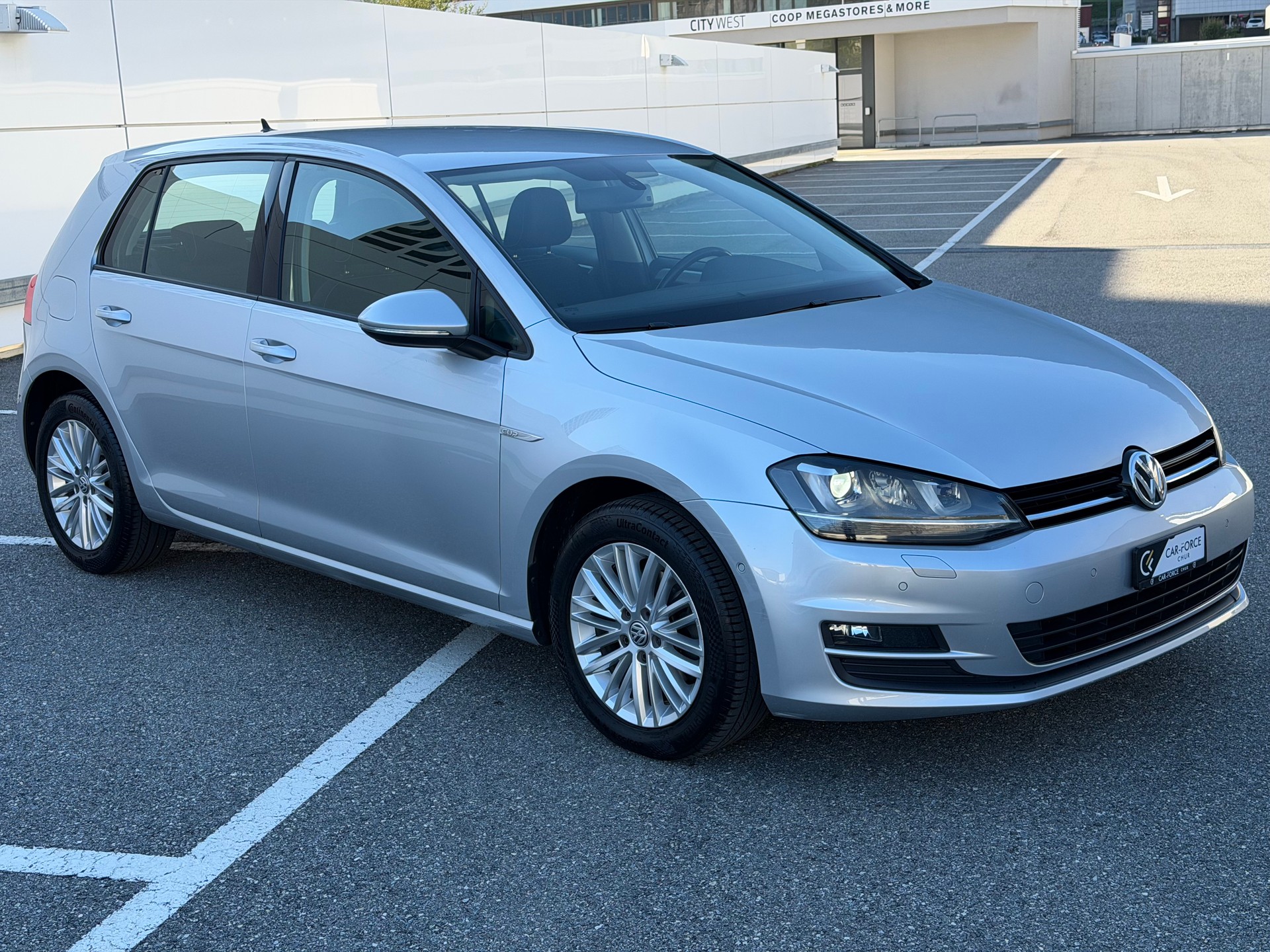 VW Golf 1.4 TSI Cup DSG-image-7