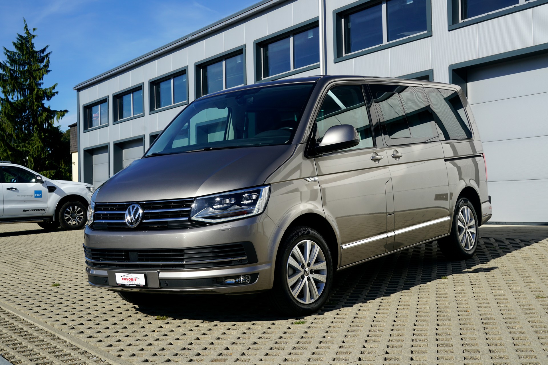 VW T6 Multivan 2.0 Bi-TDI Highline DSG (CH)-image-10