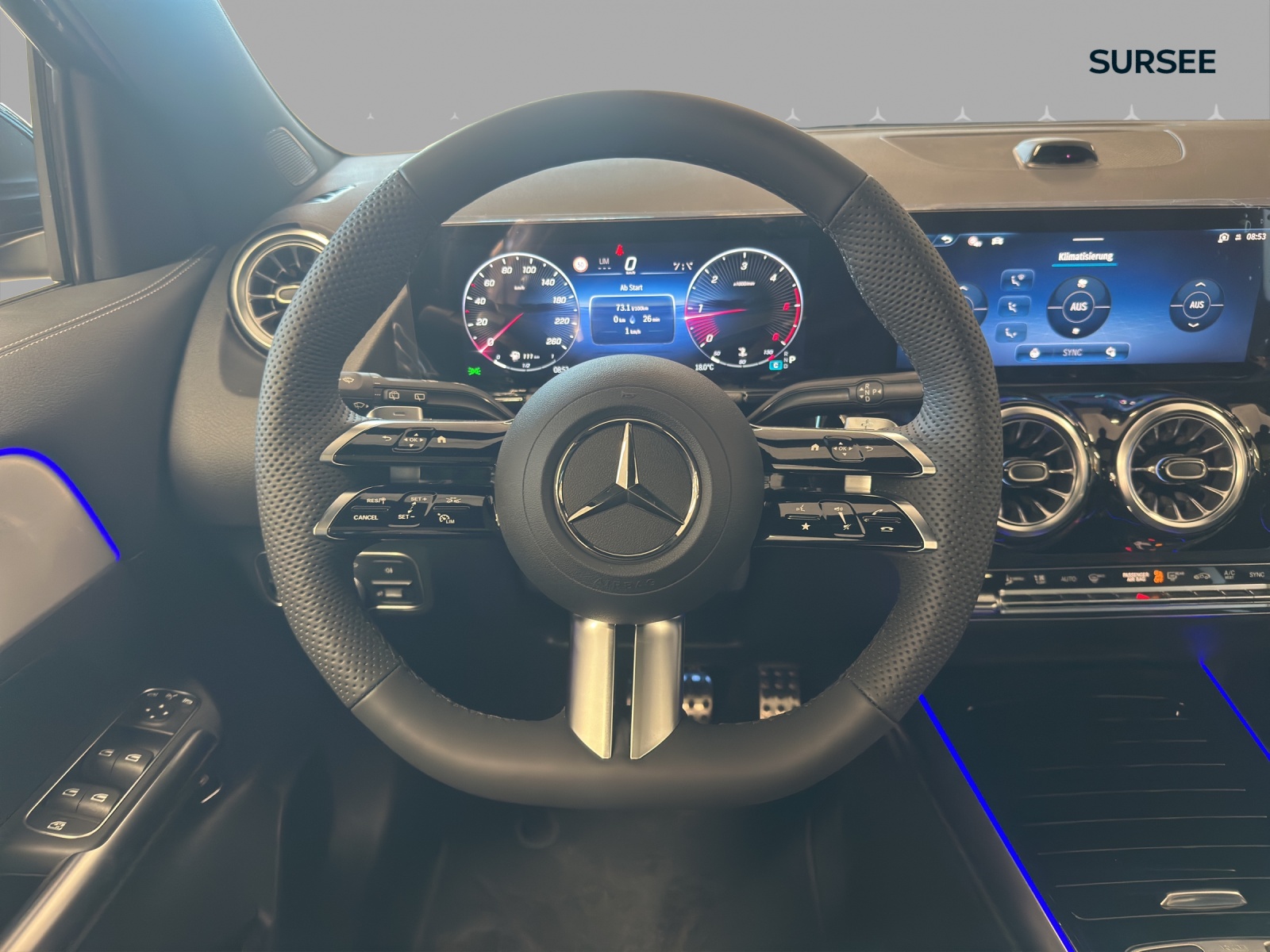 MERCEDES-BENZ GLA 220d 4Matic 8G-DCTSwiss Star-image-9