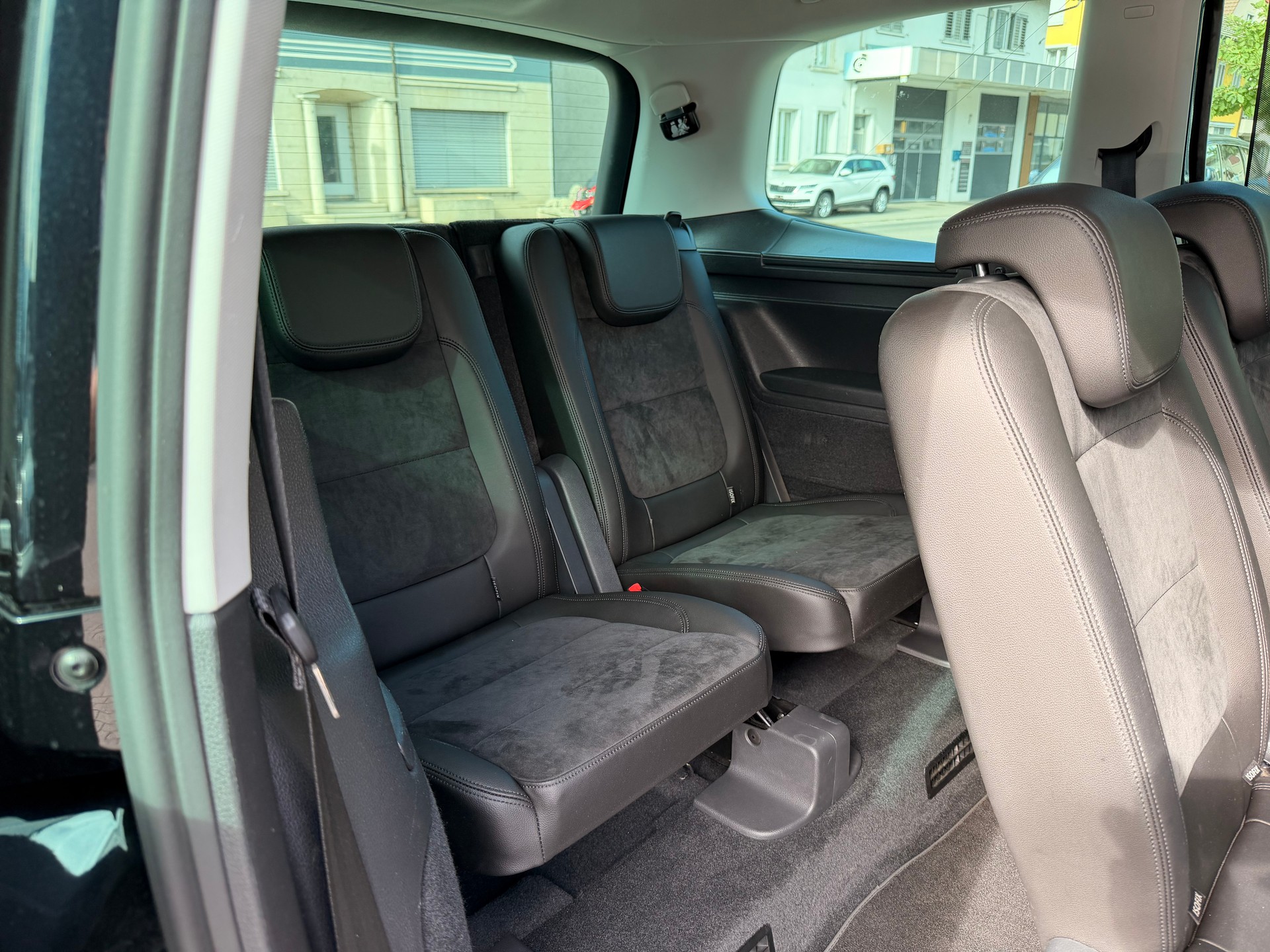 SEAT Alhambra 2.0 TDI Style Advanced 4Drive-image-15