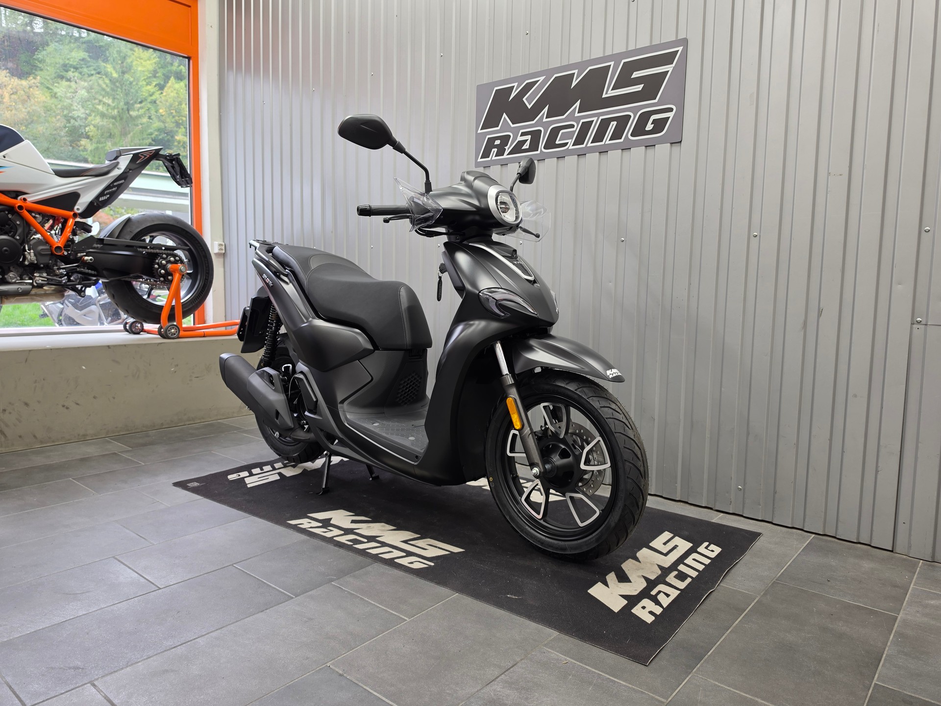 VOGE SR16 AIR-showroom-element-2
