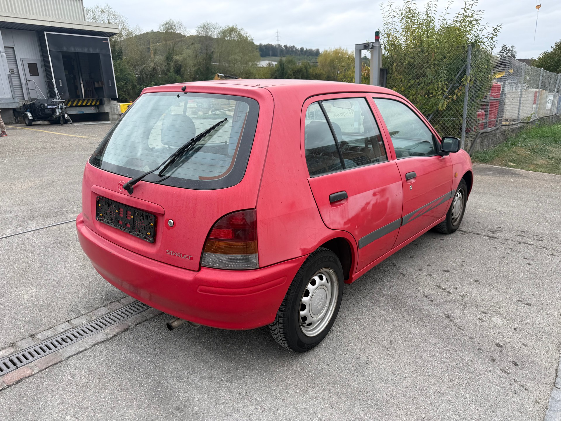 TOYOTA Starlet 1.3-image-2