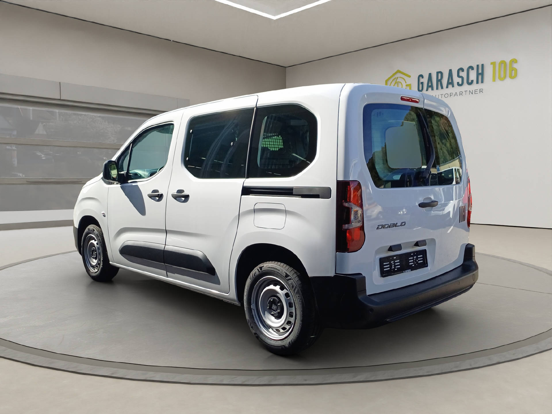 FIAT Doblo Kaw. L1 1.2 PureTech Eas-image-3