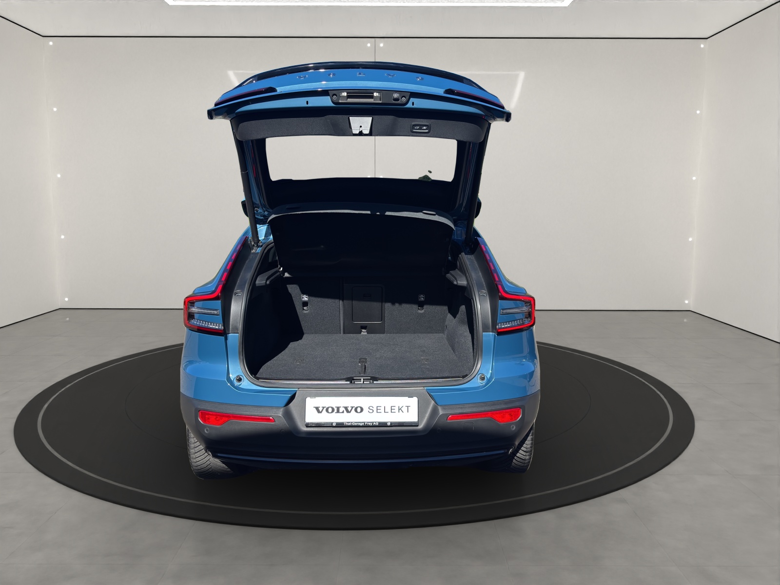 VOLVO C40 P6 Recharge Plus-image-1
