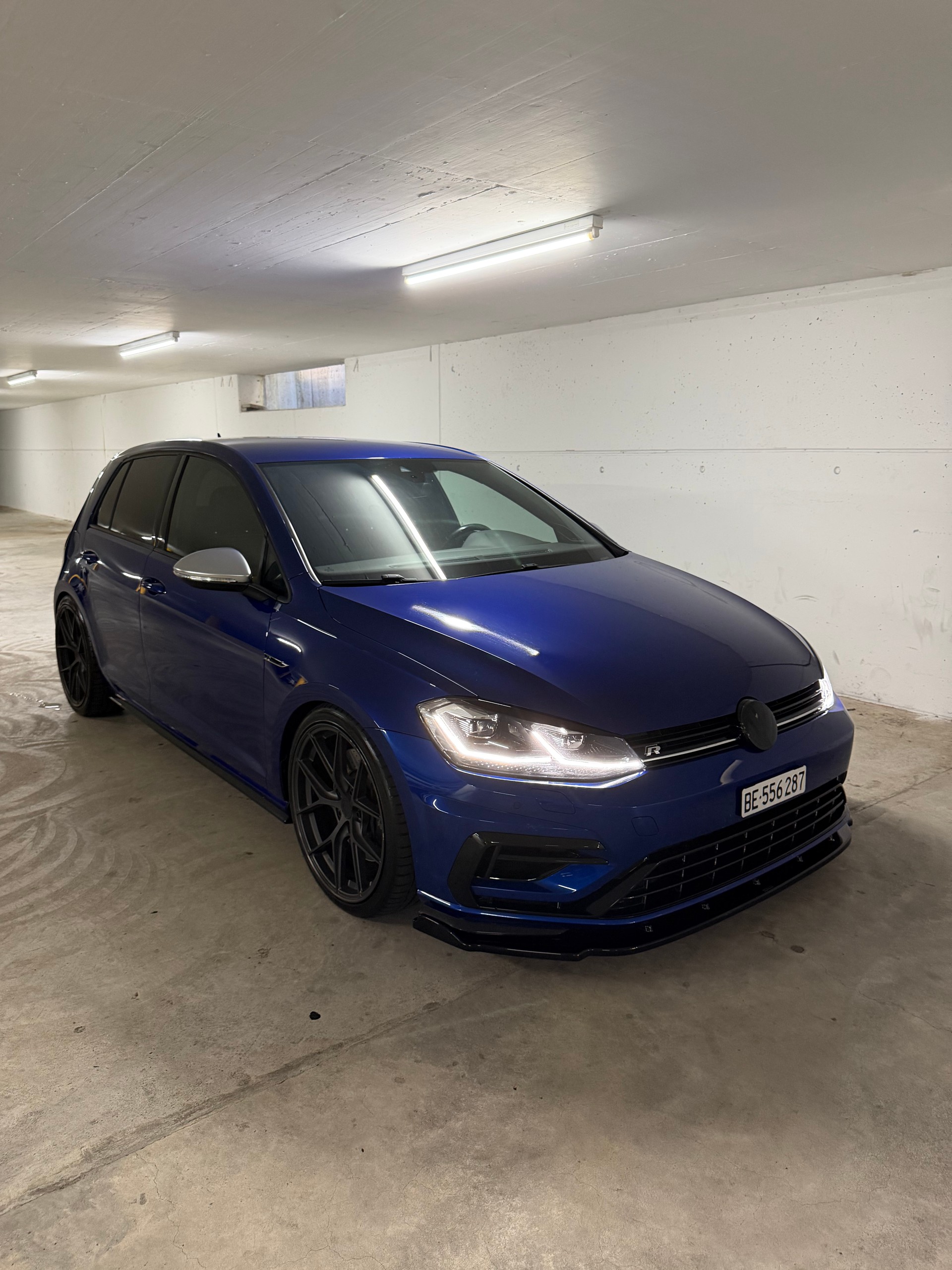 VW GOLF-image-4