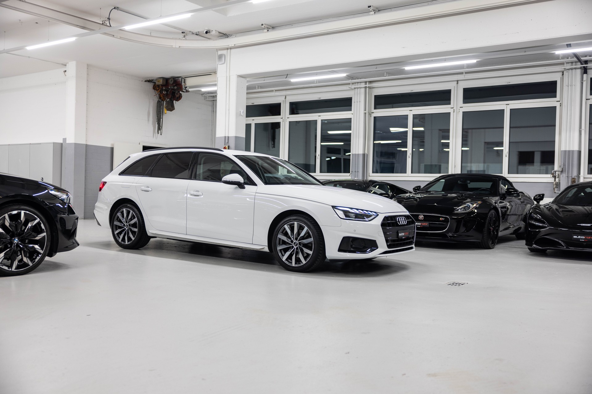 AUDI A4 Avant 35 TDI advanced S-tronic *CH-FHZ MIT GRATISSERVICE*-image-0