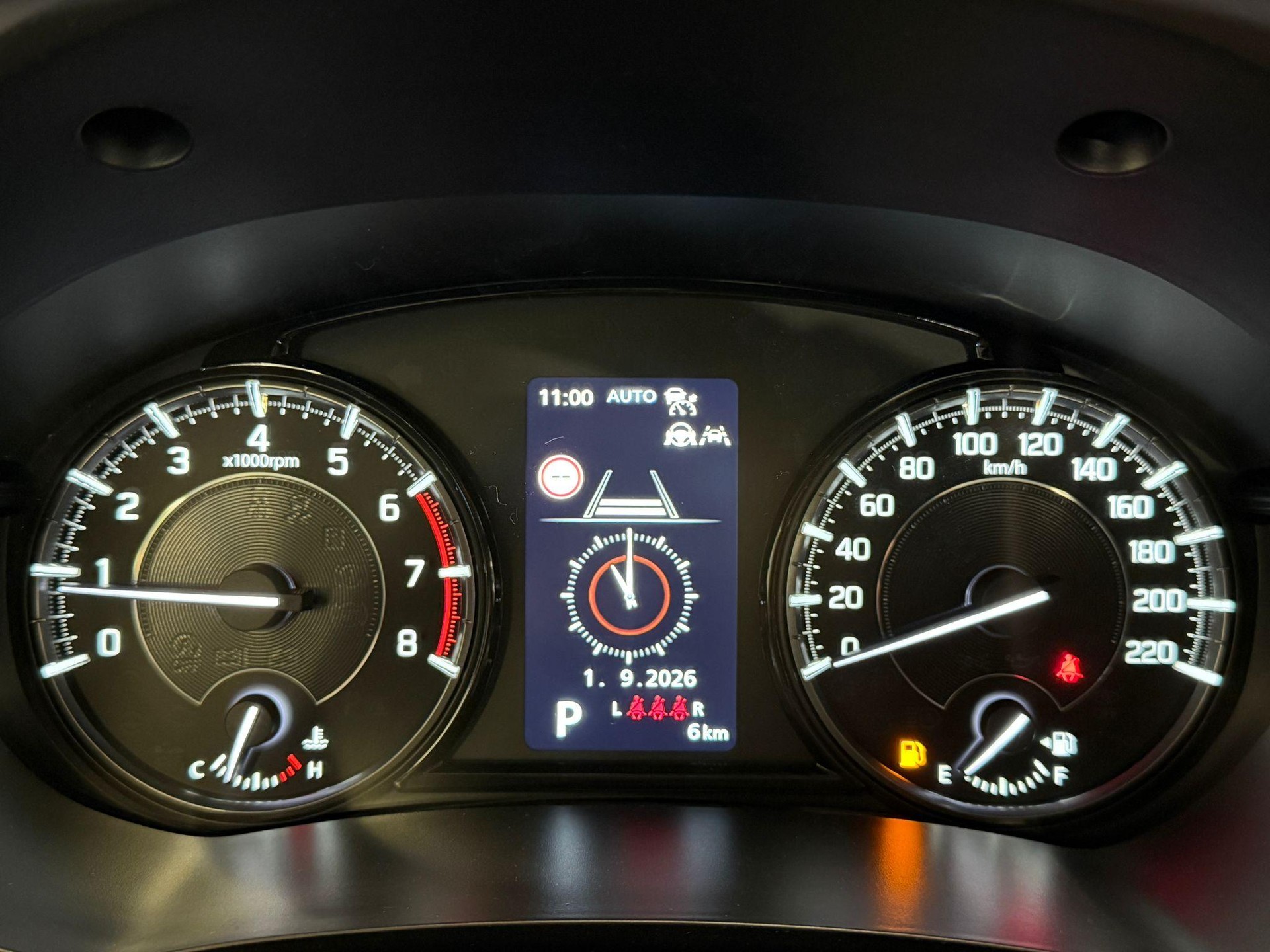 SUZUKI Vitara 1.4 T Piz Sulai Top Hybrid 4x4-image-4