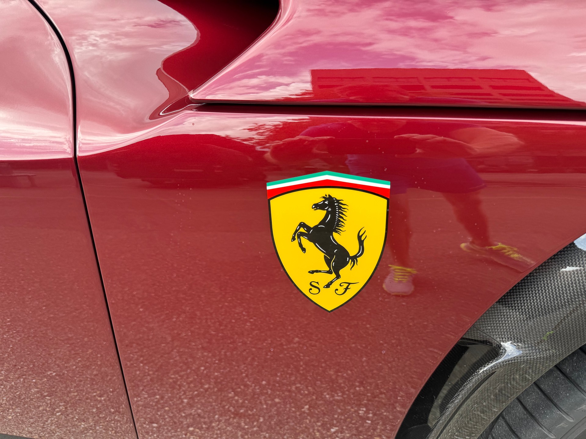 FERRARI 6.5-image-2