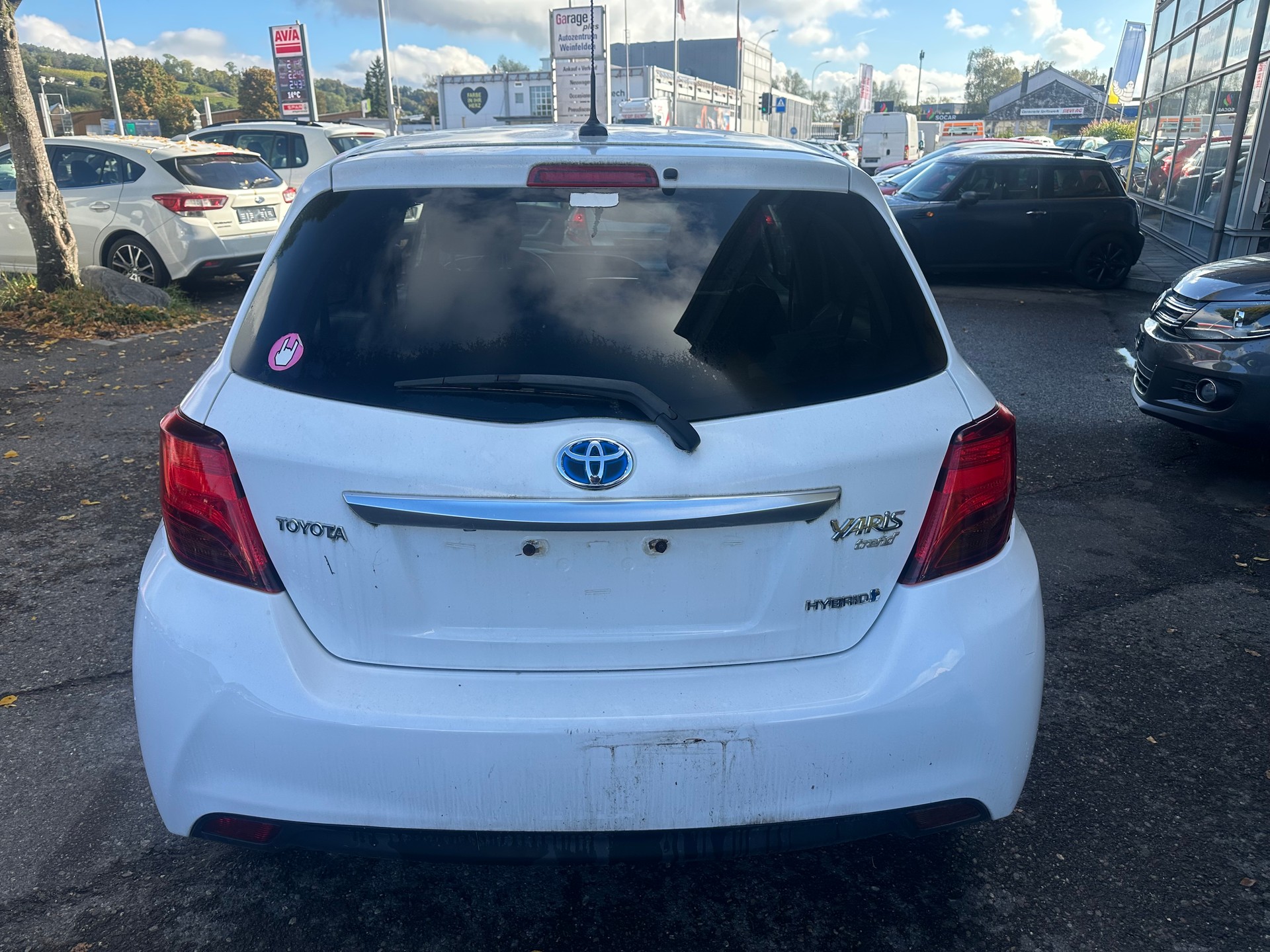 TOYOTA Yaris 1.5 VVT-i Hybrid Luna e-CVT-image-3