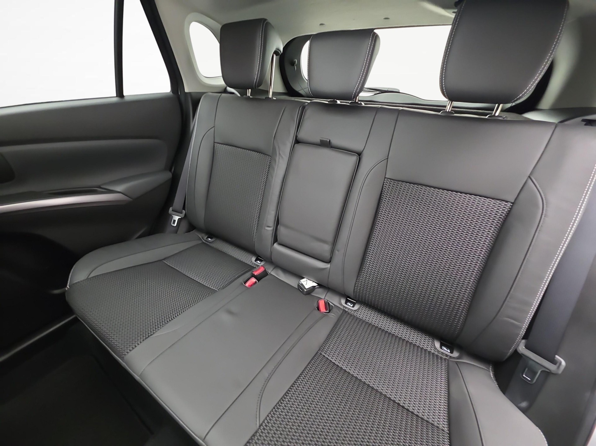 SUZUKI S-Cross 1.5 Compact Top Hybrid 4x4-image-10