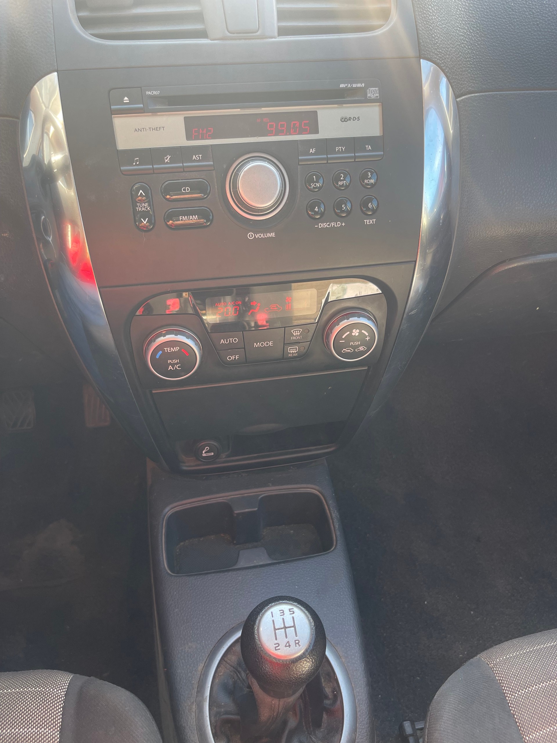FIAT Sedici 1.6 4WD Emotion-image-4