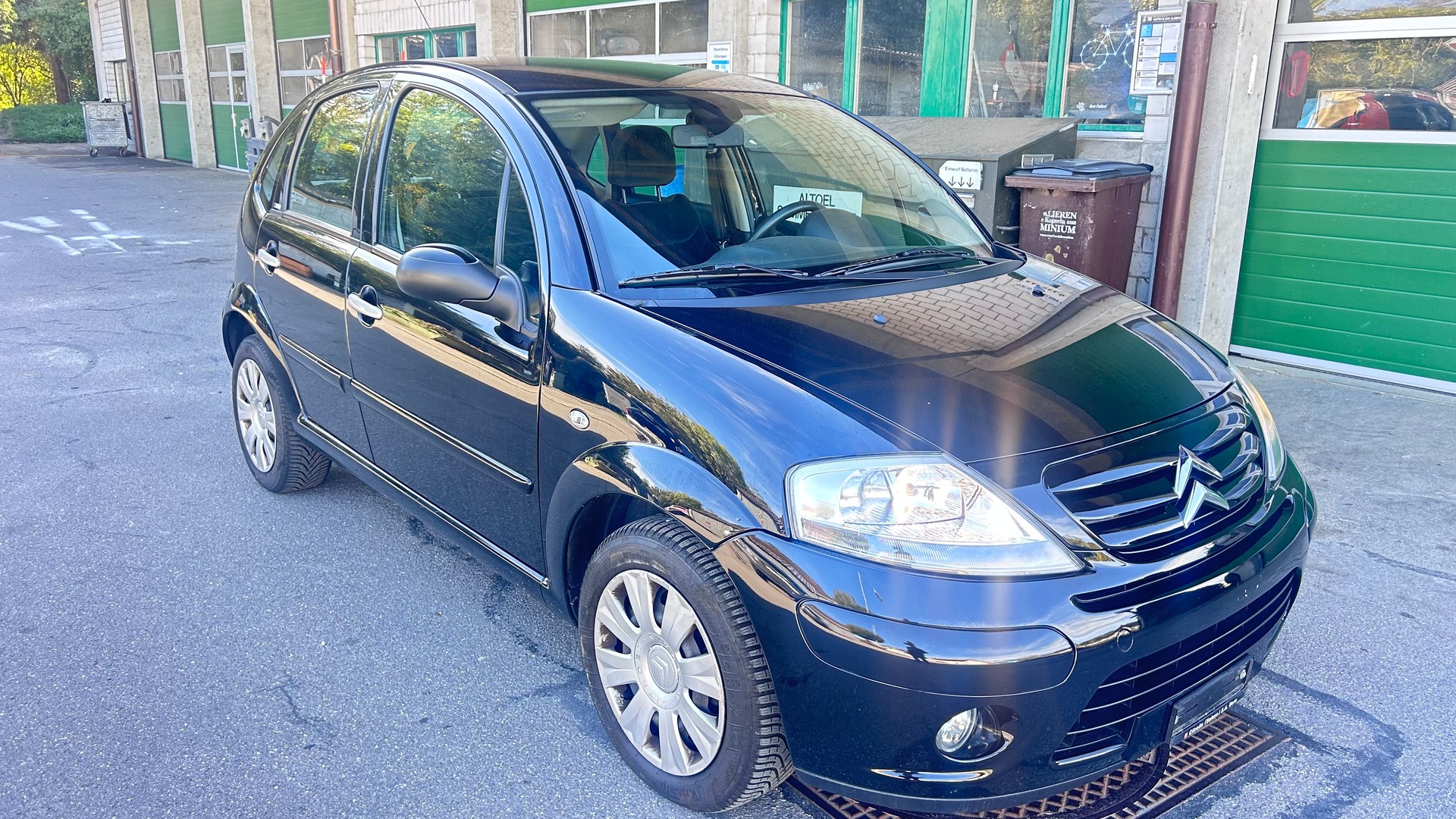 CITROEN C3 1.6i 16V Exclusive-image-4